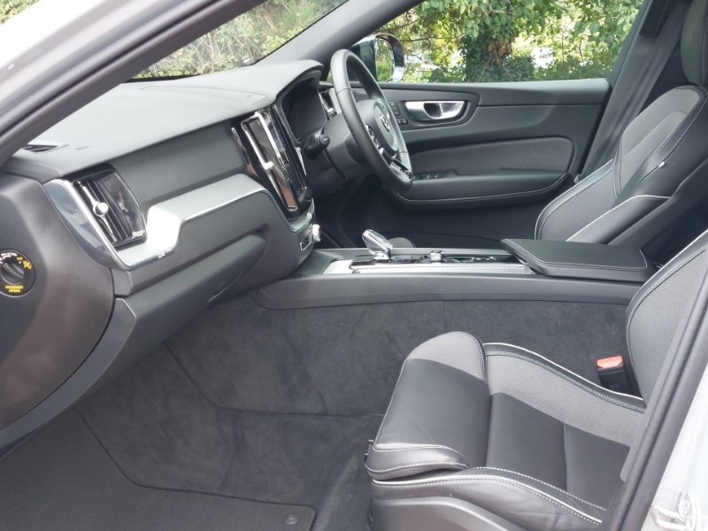 Used Volvo XC60 2024 for sale - 76695667: Photo 5