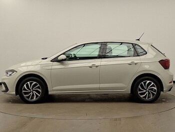 Used Volkswagen Polo 2023 for sale - 77298818: Photo