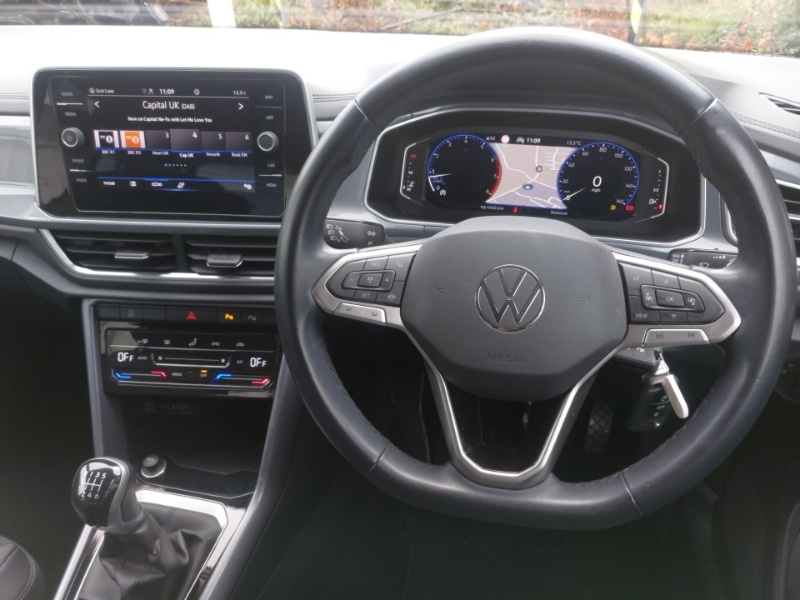 Used Volkswagen T-Roc 2022 for sale - 76687942: Photo 7