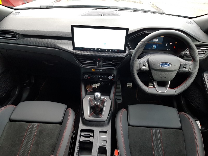 Used Ford Kuga 2025 for sale - 76970822: Photo 2