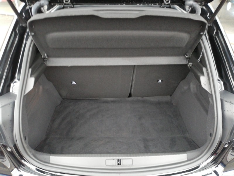 Used Peugeot 208 2024 for sale - 77876627: Photo 8