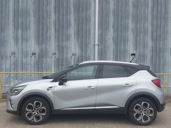 Used Renault Captur 2021 for sale - 76325167: Photo 4