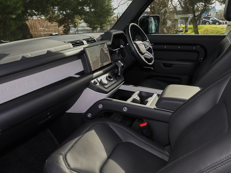 Used Land Rover Defender 2024 for sale - 78037354: Photo 5