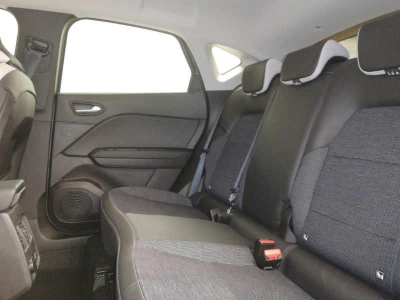 Used Renault Captur 2023 for sale - 77606453: Photo 6