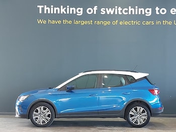 Used SEAT Arona 2023 for sale - 78327833: Photo