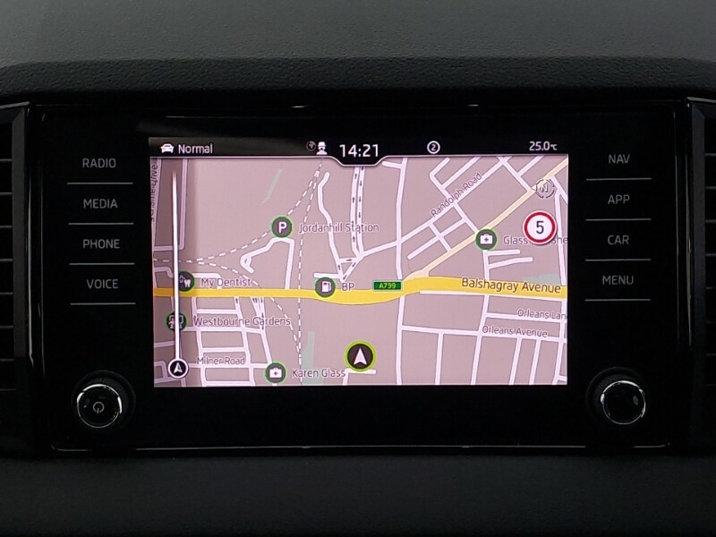 Used Skoda Karoq 2024 for sale - 77325549: Photo 10