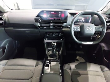 Used Citroen C4 2021 for sale - 76479384: Photo