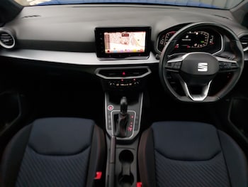 Used SEAT Arona 2024 for sale - 76695396: Photo