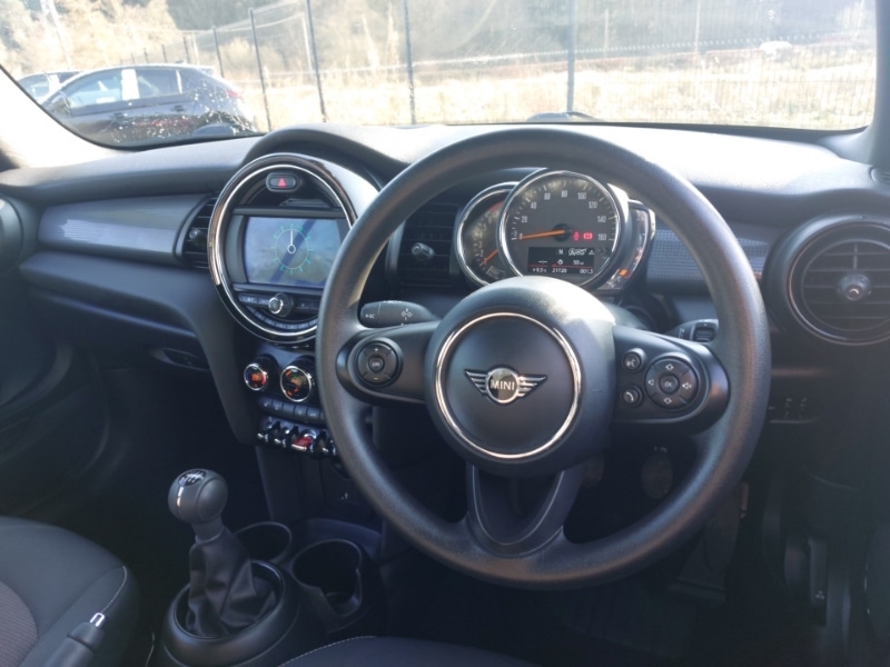 Used MINI Convertible 2020 for sale - 77751954: Photo 2