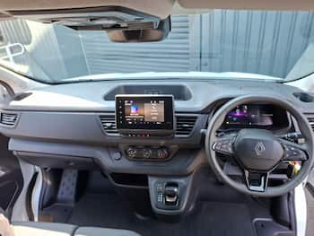 Used Renault Trafic 2026 for sale - 79799802: Photo