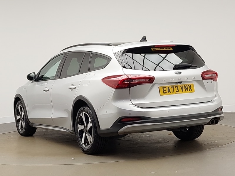 Used Ford Focus 2023 for sale - 77732142: Photo 3