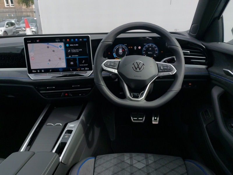 Used Volkswagen Passat 2024 for sale - 76925552: Photo 7