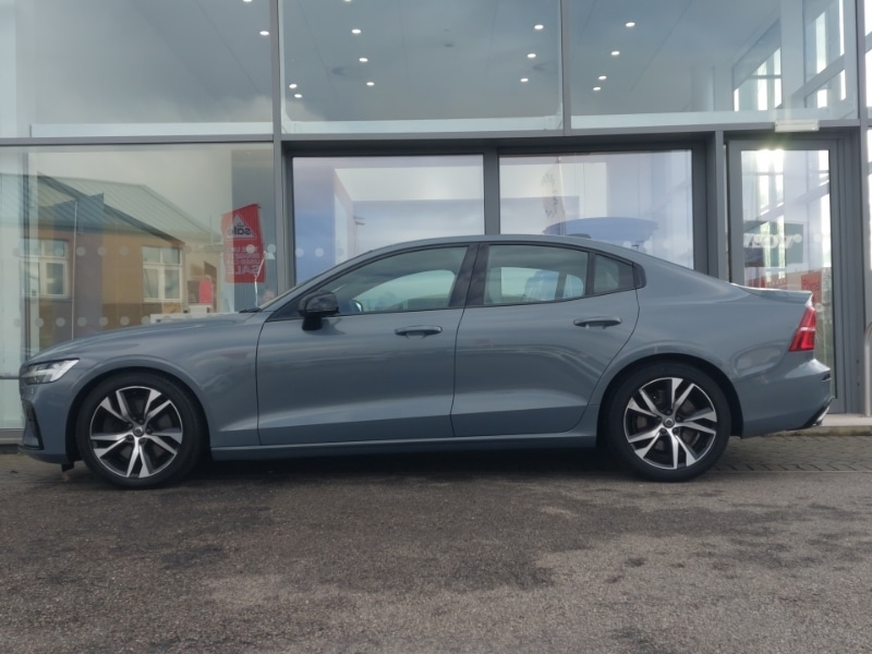 Used Volvo S60 2022 for sale - 77842182: Photo 4