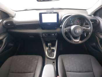 Used Toyota Yaris 2024 for sale - 74847542: Photo