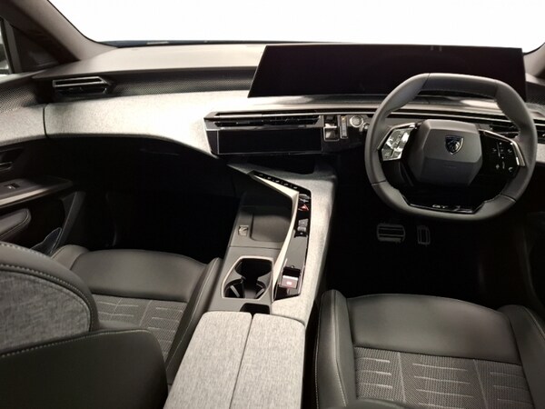 Used Peugeot 3008 2025 for sale - 76254224: Photo 2