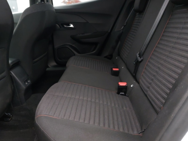 Used Peugeot 2008 2023 for sale - 76695522: Photo 6