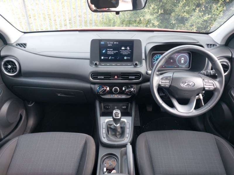 Used Hyundai KONA 2021 for sale - 76644239: Photo 2