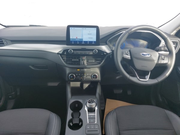 Used Ford Kuga 2022 for sale - 76325364: Photo 2
