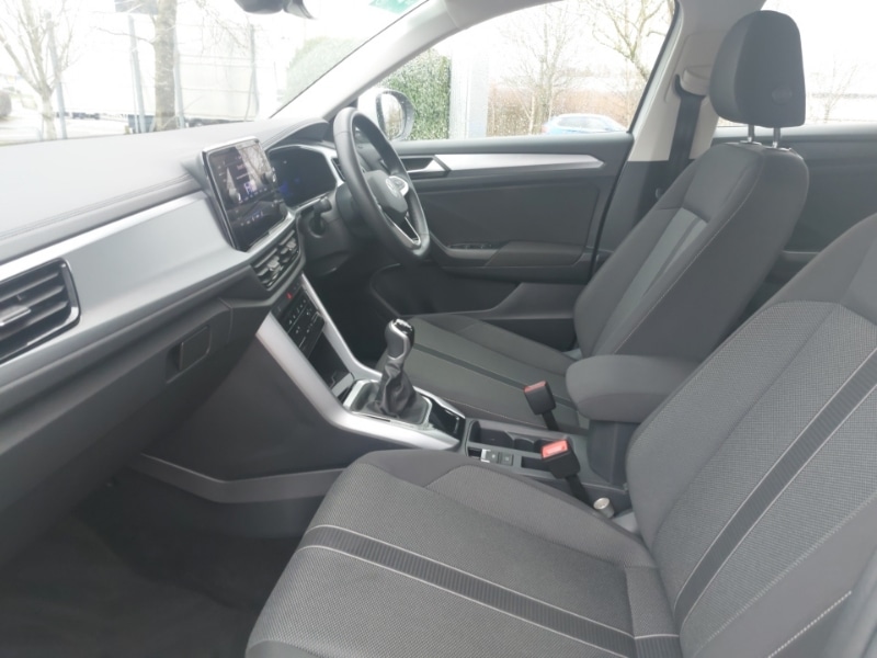 Used Volkswagen T-Roc 2022 for sale - 77708199: Photo 5