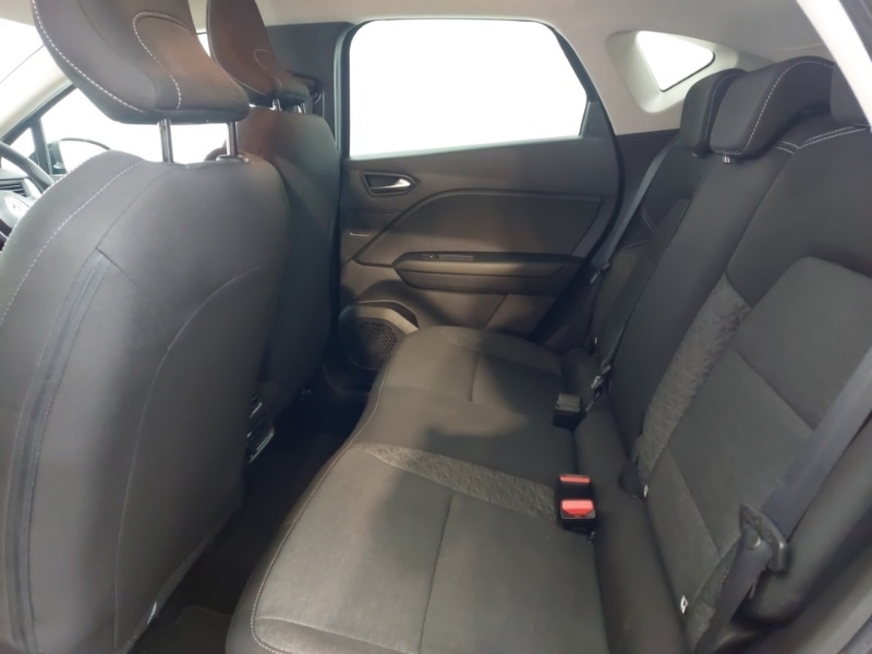 Used Renault Captur 2023 for sale - 76544152: Photo 6