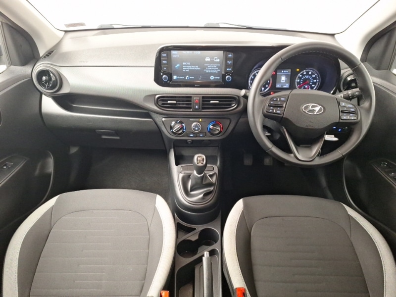 Used Hyundai i10 2021 for sale - 76145087: Photo 2