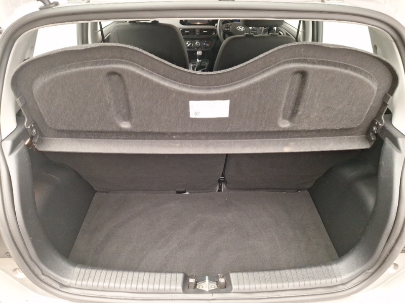Used Hyundai i10 2021 for sale - 76145087: Photo 8