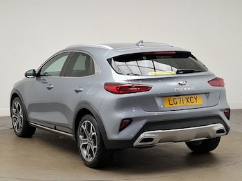 Used Kia XCeed 2021 for sale - 77670107: Photo