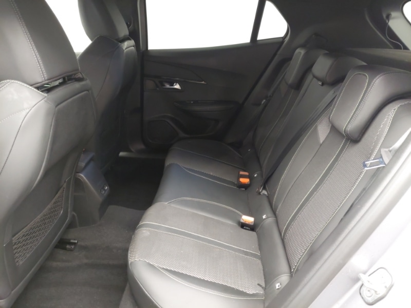 Used Peugeot 2008 2024 for sale - 76404321: Photo 6