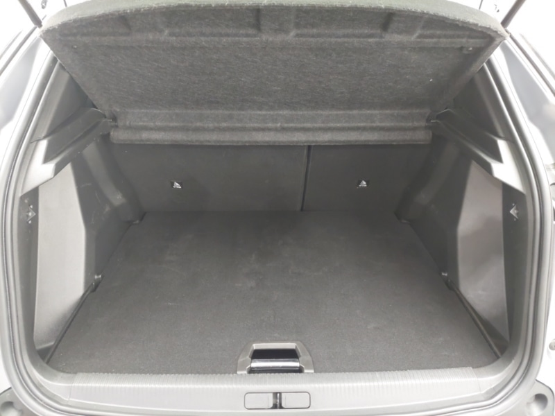 Used Peugeot 2008 2024 for sale - 76404321: Photo 8