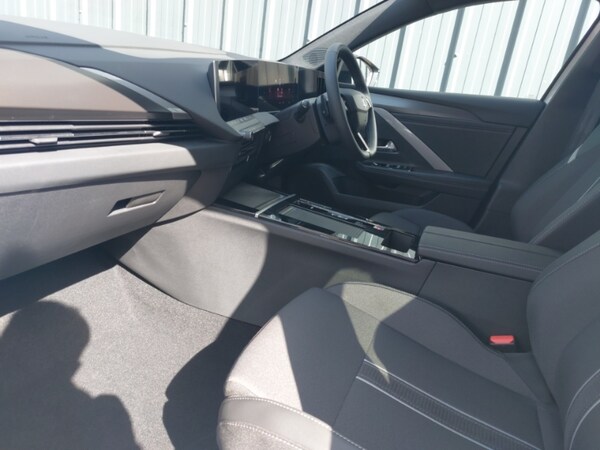 Used Vauxhall Astra 2025 for sale - 76212745: Photo 5