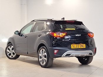 Used Kia Stonic 2022 for sale - 77569623: Photo