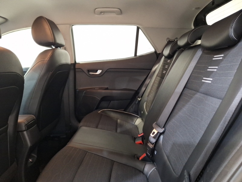 Used Kia Stonic 2022 for sale - 77569623: Photo 6