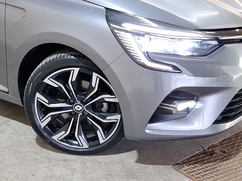 Used Renault Clio 2023 for sale - 77702454: Photo 9