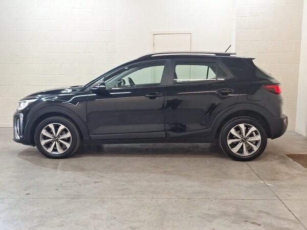 Used Kia Stonic 2022 for sale - 76269447: Photo 4