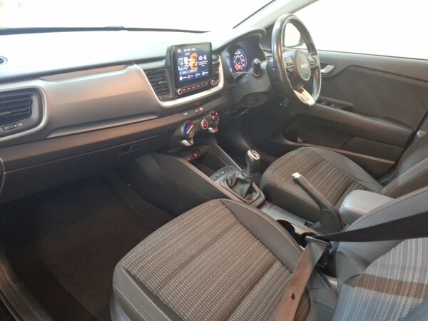 Used Kia Stonic 2022 for sale - 76269447: Photo 5