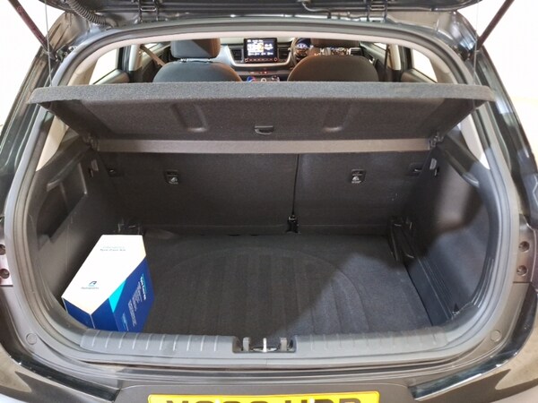 Used Kia Stonic 2022 for sale - 76269447: Photo 8