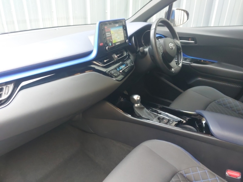 Used Toyota C-HR 2020 for sale - 78037303: Photo 5