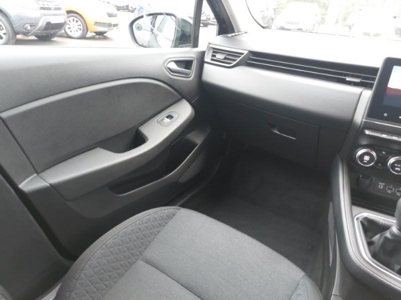 Used Renault Clio 2021 for sale - 76519204: Photo 10