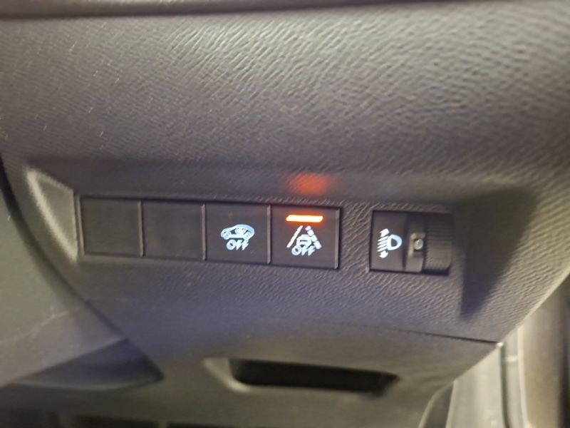 Used Peugeot 208 2023 for sale - 77078683: Photo 11