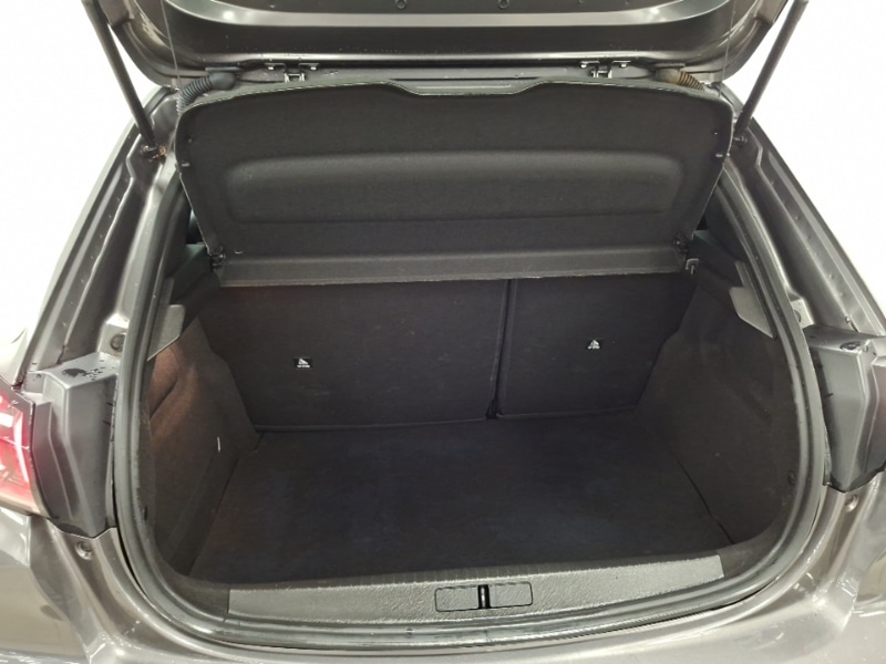 Used Peugeot 208 2023 for sale - 77078683: Photo 8