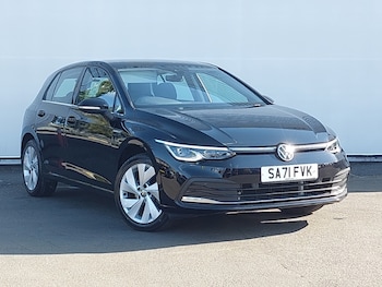 Volkswagen - Golf