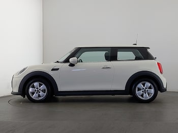 Used MINI Hatch 2021 for sale - 79572884: Photo