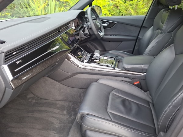 Used Audi Q7 2023 for sale - 76310288: Photo 5