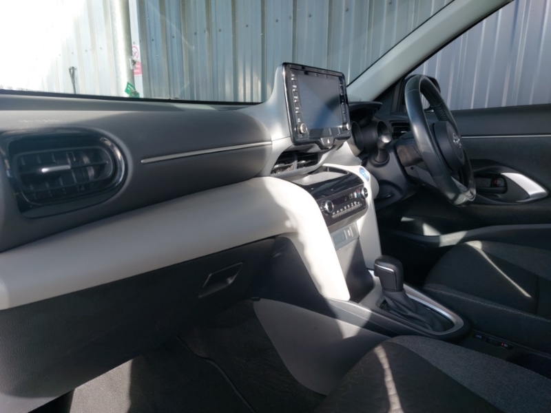 Used Toyota Yaris Cross 2022 for sale - 77232842: Photo 5