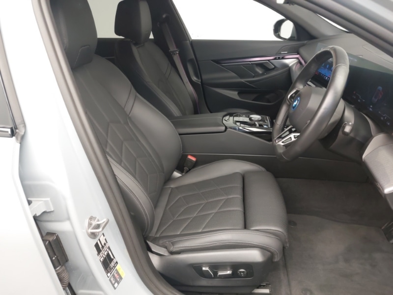 Used BMW i5 2023 for sale - 77955631: Photo 11