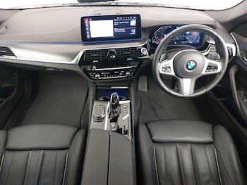 Used BMW 5 Series 2022 for sale - 76817268: Photo