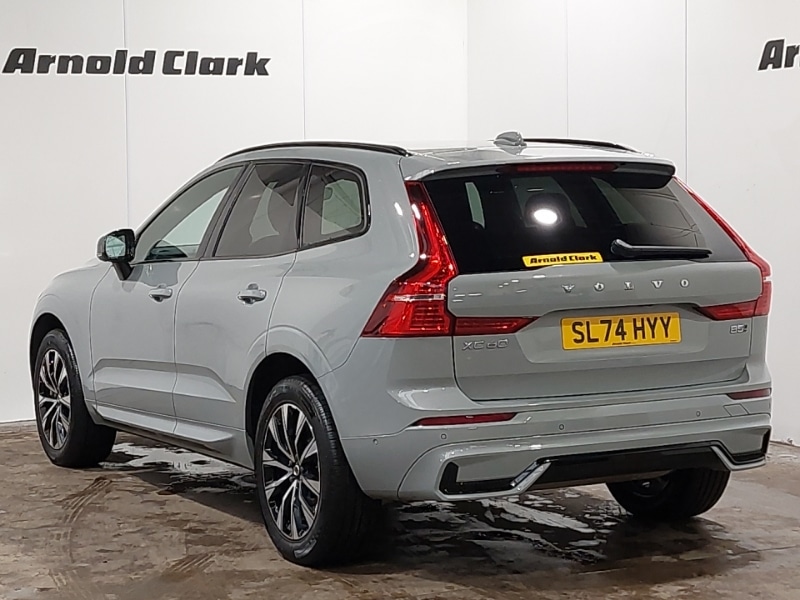 Used Volvo XC60 2024 for sale - 76837858: Photo 3