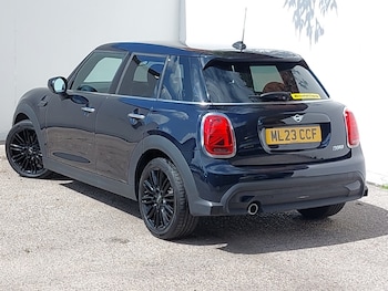 Used MINI Hatch 2023 for sale - 75513616: Photo