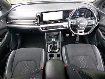Used Kia Sportage 2023 for sale - 76145263: Photo 2