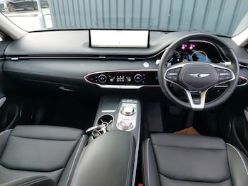 Used Genesis GV70 2023 for sale - 78683571: Photo
